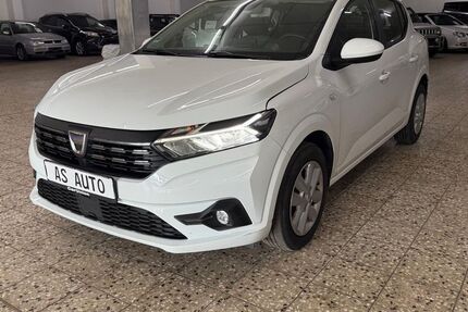 Dacia Sandero 110.000 km 6.998 &euro; Suhl 98528