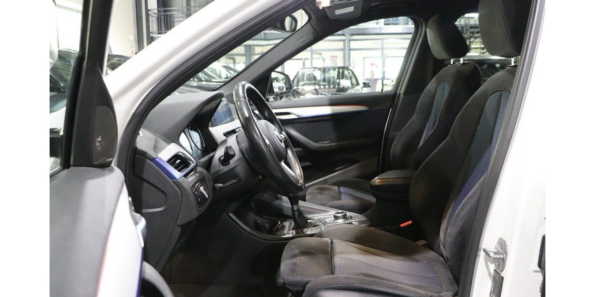 BMW X1 sDrive 18d M-SPORT SHADOW PANORAMA, LED, H/K 186.000 km 17.444 &euro; Hamm 59077