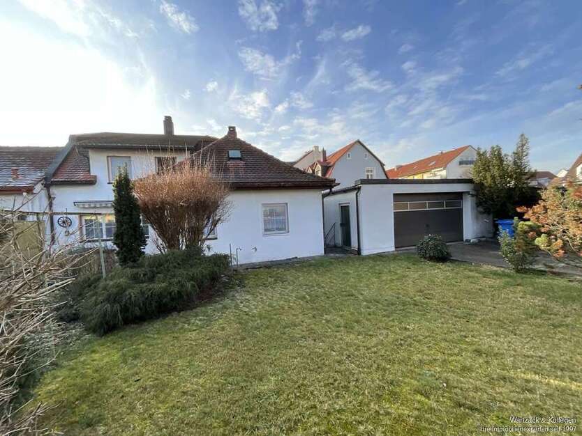 Haus zum Kaufen in Nürnberg 325.000 € 80 m²