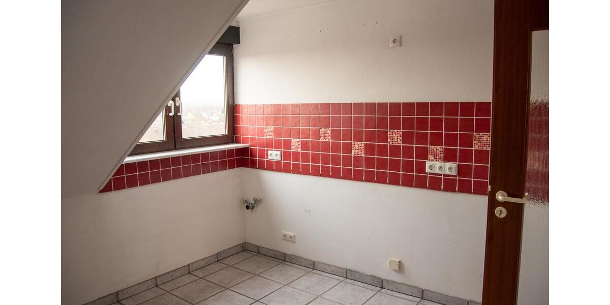 Dachgeschoßwohnung Kerpen Buir - 3 Zimmer, 93 m&sup2;, 1.050&euro; | Angebot:24805865