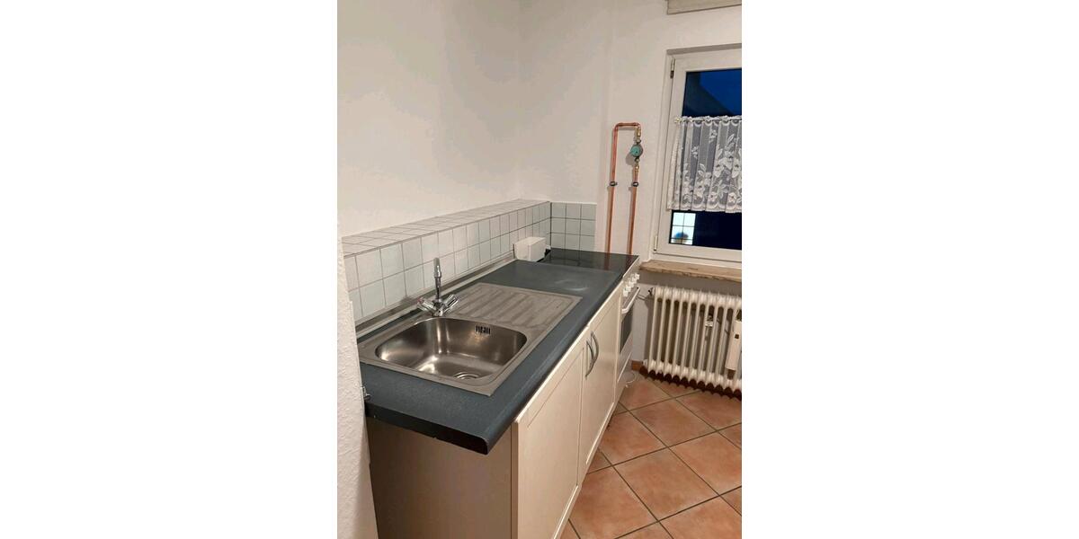 Dachgeschoßwohnung Eltville am Rhein Hattenheim - 2 Zimmer, 51 m&sup2;, 560&euro; | Angebot:25107022