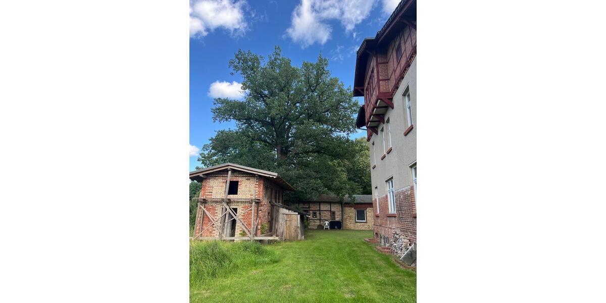 Mehrfamilienhaus, Wohnhaus Brüel - 12 Zimmer, 260 m&sup2;, 275.000&euro; | Angebot:27113883