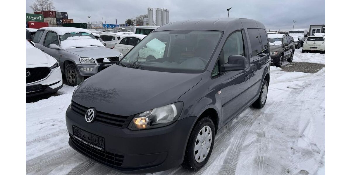 VW Caddy 311.000 km 4.800 &euro; München 81829
