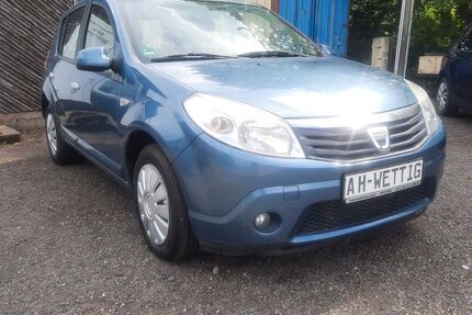 Dacia Sandero 133.700 km 3.799 &euro; Köthen 06366