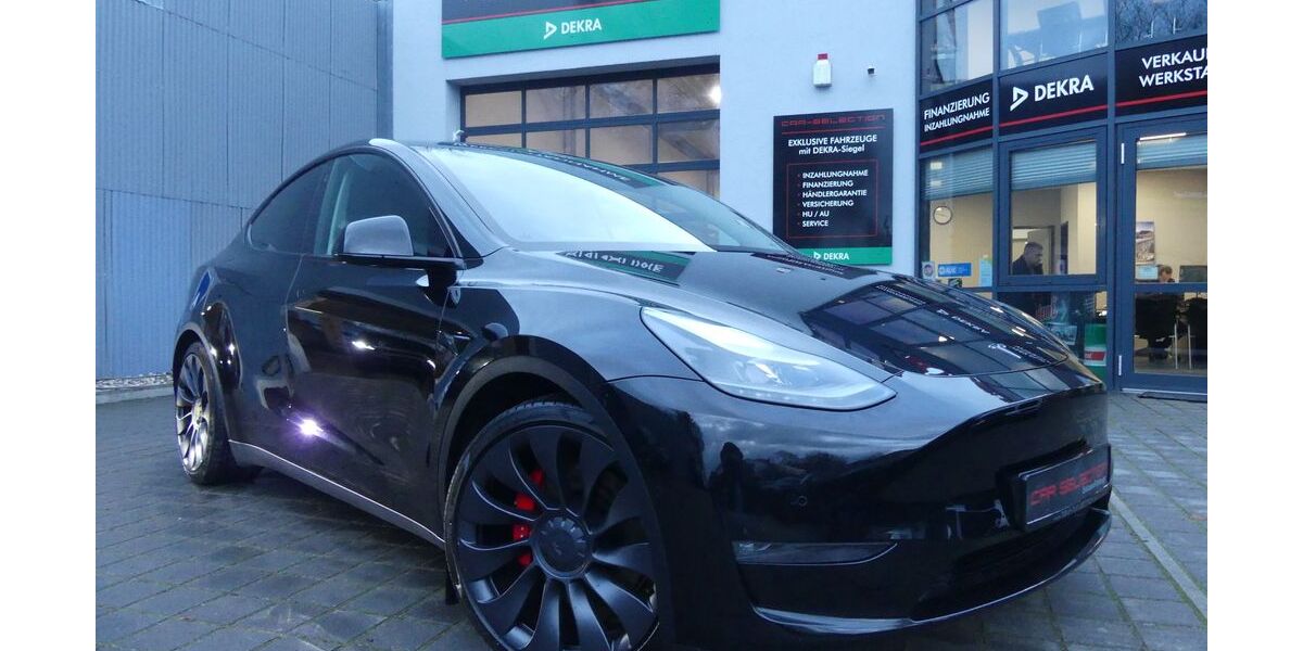 Tesla Model Y 56.212 km 36.800 &euro; Berlin 13156
