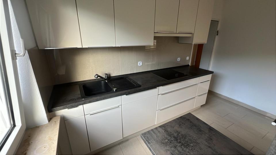 Attraktive 3-Zimmer Wohnung mit Balkon, Stellplatz in Neheim Rush