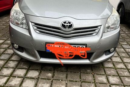 Toyota Verso 138.156 km 6.999 € München 81739
