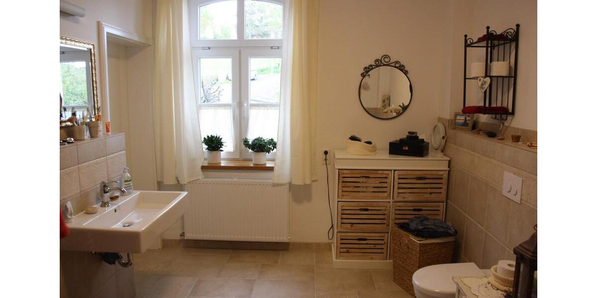 Einfamilienhaus Bad Karlshafen - 7 Zimmer, 185 m&sup2;, 395.000&euro; | Angebot:26409524