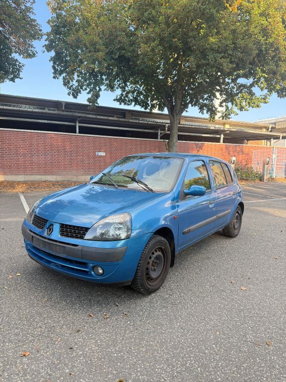 Renault Twingo 180.000 km 1.490 € Chemnitz 09113