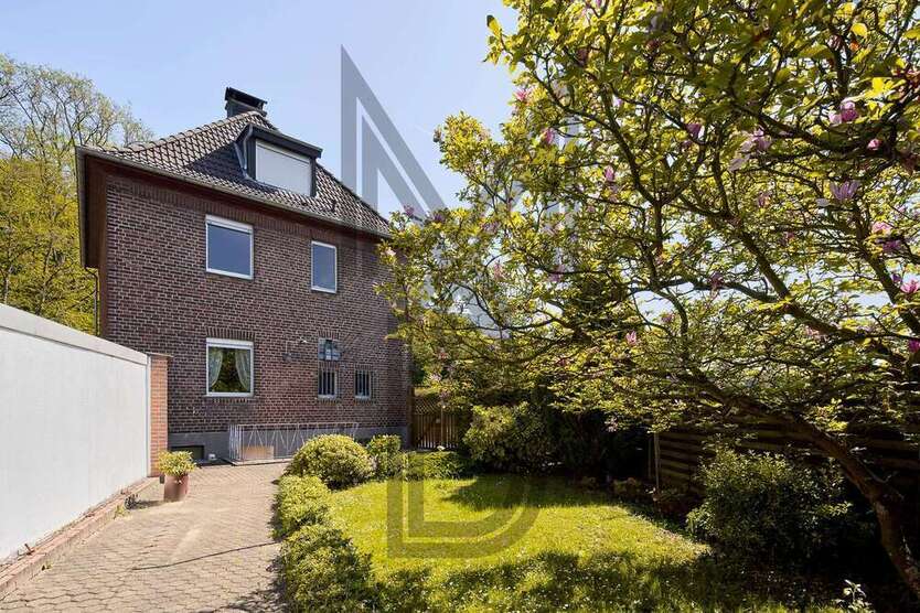 Haus zum Kaufen in Bergheim 240.000 € 90 m²