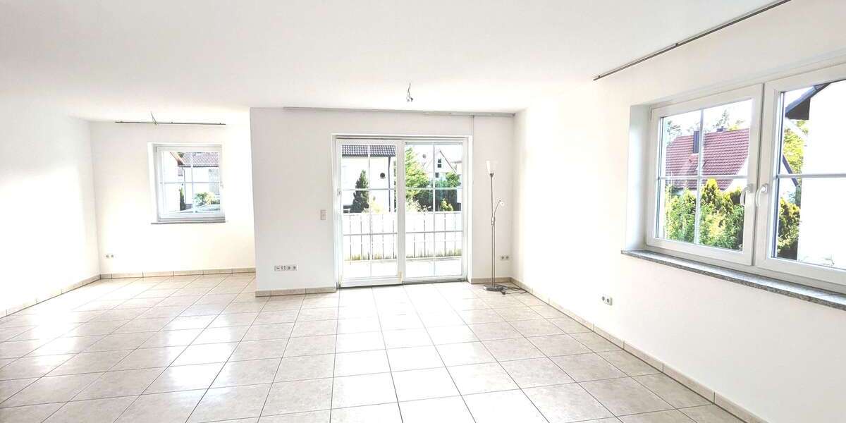 Haus zum Kaufen in Erlangen Alterlangen 1.420.000 € 281 m² 9 zimmer