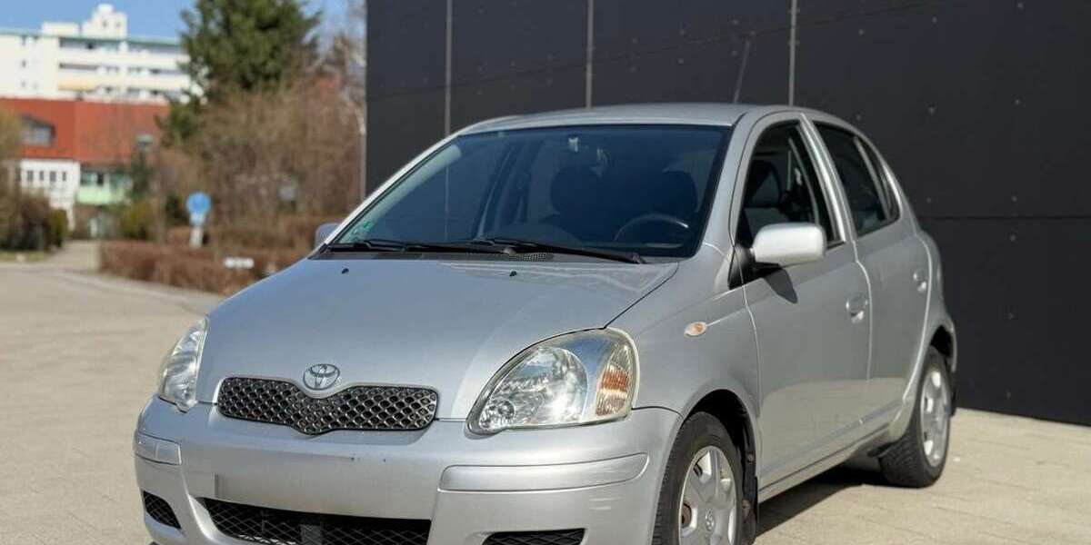 Toyota Yaris 155.000 km 1.999 &euro; Fürstenfeldbruck 82256