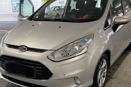 Ford B-Max 53.000 km 10.200 € Sindelfingen 71063