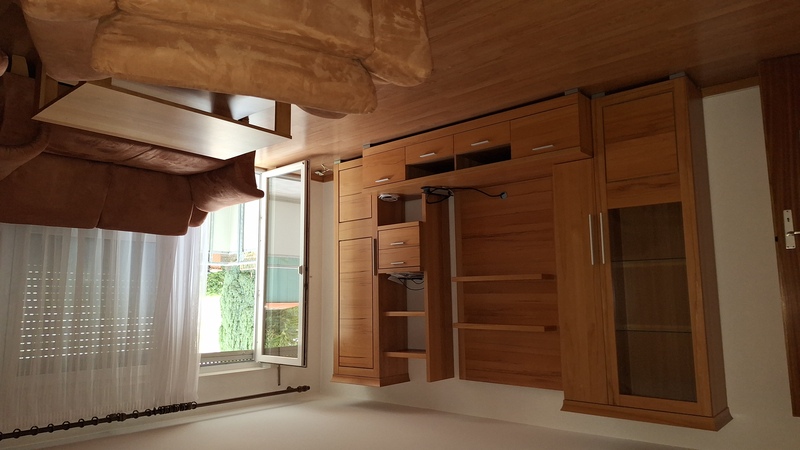 Zur Vermietung steht eine helle und großzügig geschnittene 3 Zimmer Wohnung mit 74 qm im Hochparterr - 3- Ludwigsburg Pflugfelden | Angebot:27079541