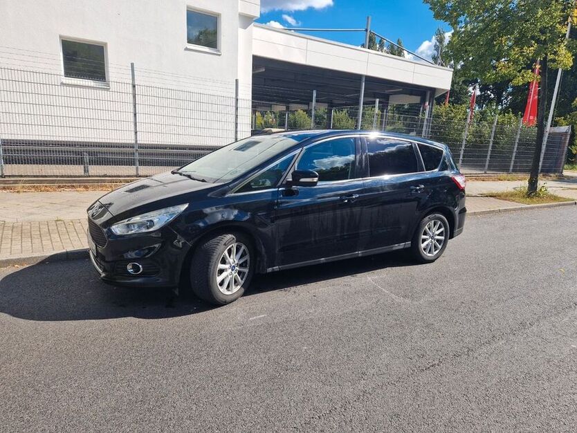 S-Max