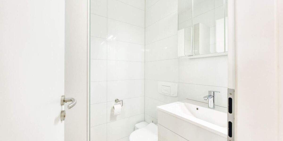 +++ 1-Fam.-RMH (WEG) - Garten, Terrasse, Balkon, Holzkamin - Galerie - inkl. EBK, Einzel-Garage & Kfz-Stellplatz +++ 4 zimmer