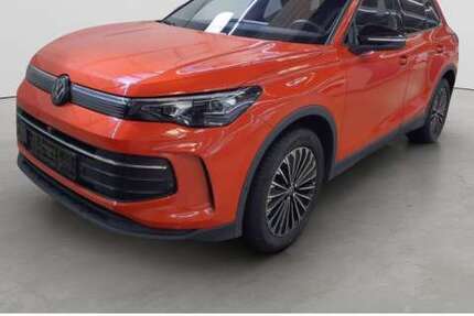 VW Tiguan 28.496 km 31.770 &euro; Lemgo 32657