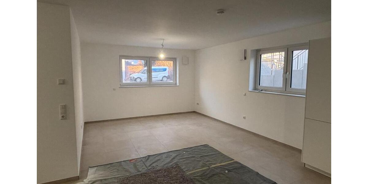 Erdgeschoßwohnung Perl - 2 Zimmer, 82 m&sup2;, 1.310&euro; | Angebot:25054798