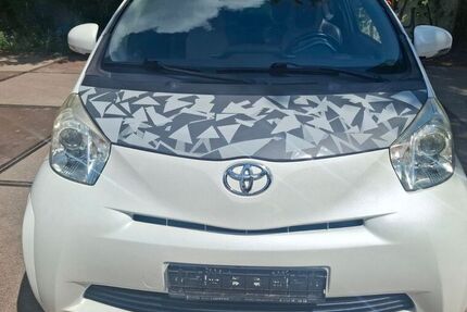 Toyota IQ