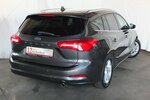 Ford Focus NAVI BLUETOOTH SHZ PARCTRONIC 1 HAND 131.112 km 10.908 &euro; Köln 50858