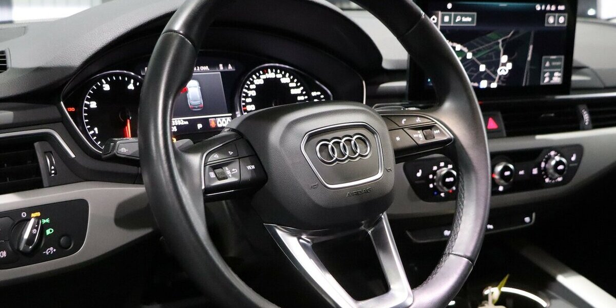 Audi A4 Avant 35 TDI BUSINESS SPORT / MATRIX,ACC+LANE 133.000 km 21.777 &euro; Hamm 59077