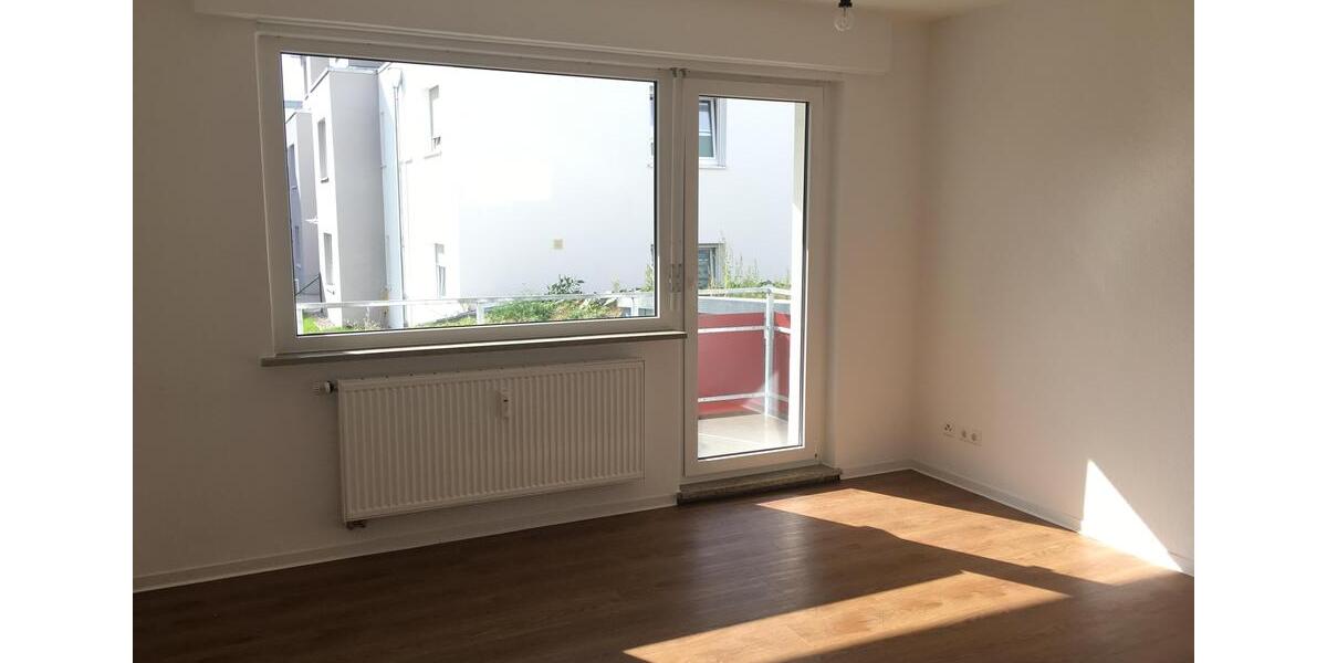 Etagenwohnung Esslingen am Neckar Brühl - 3 Zimmer, 60 m&sup2;, 645&euro; | Angebot:25444743
