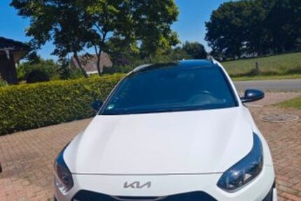 Kia ceed Sportswagon 34.000 km 22.800 &euro; Schiffdorf 27619