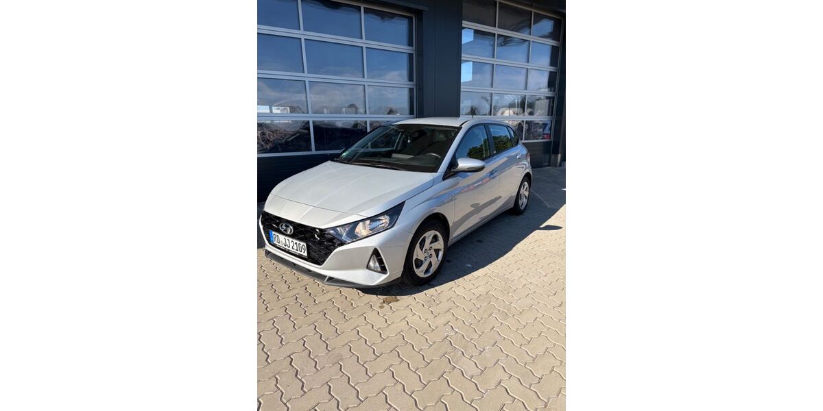 Hyundai i20 42.700 km 13.990 &euro; Flintbek 24220
