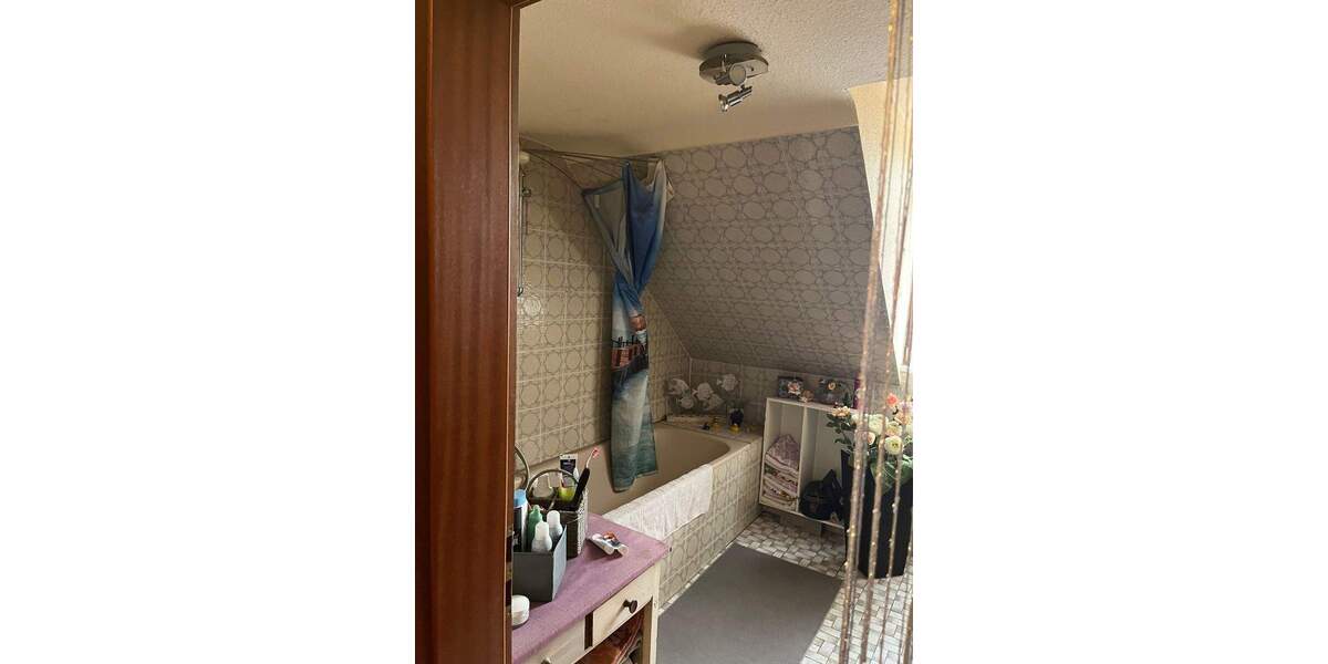 Reihenmittelhaus Karlsruhe Hagsfeld - 6 Zimmer, 111 m&sup2;, 320.000&euro; | Angebot:24791679