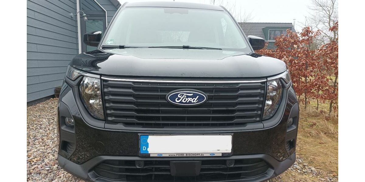 Ford Tourneo Courier 39.000 km 19.700 &euro; Warder 24646