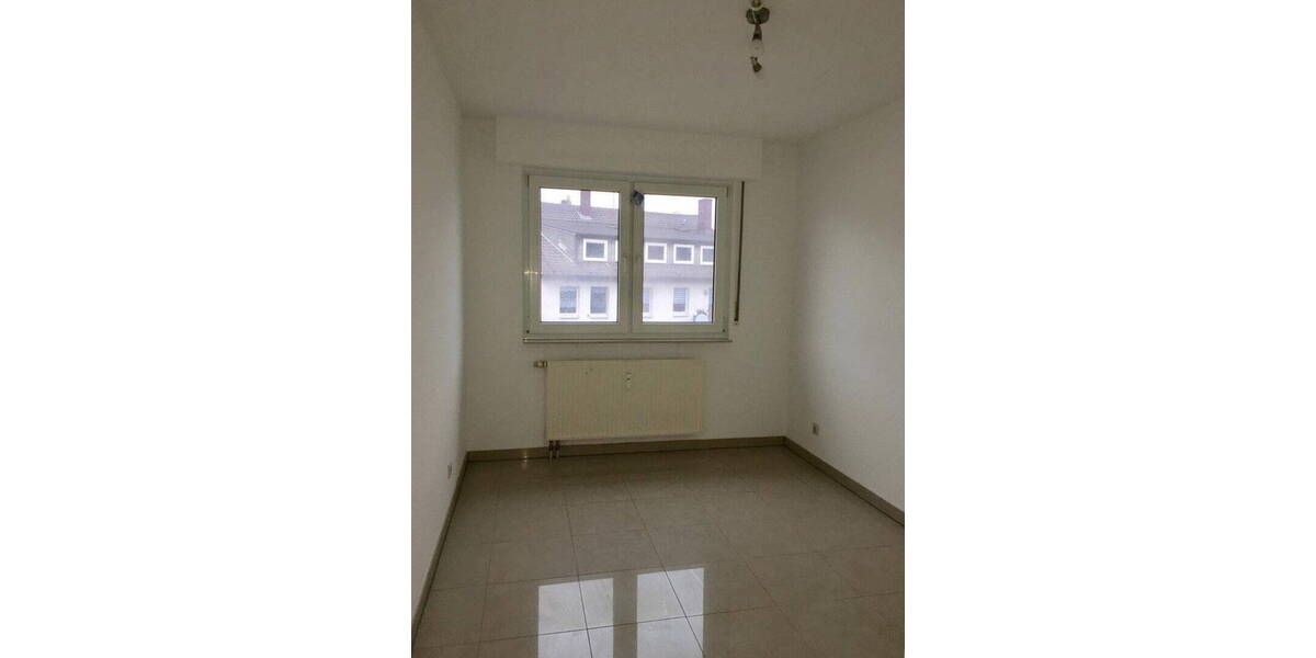 Etagenwohnung Witten Mitte - 3 Zimmer, 84 m&sup2;, 765&euro; | Angebot:26325722