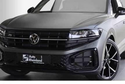 VW Touareg 9.990 km 85.641 &euro; Bonn 53175