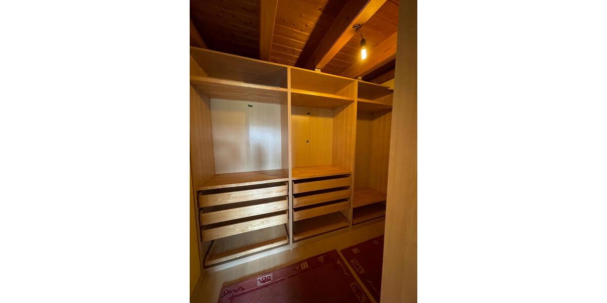 Doppelhaushälfte Völklingen - 11 Zimmer, 188 m&sup2;, 389.000&euro; | Angebot:27030270
