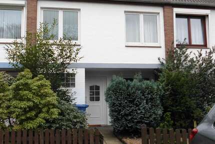 Haus Buchholz - 5 Zimmer, 120 m&sup2;, 1.490&euro; | Angebot:25260948