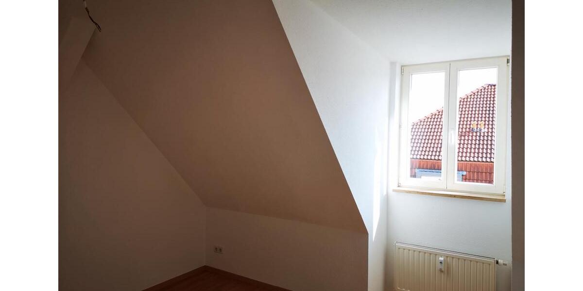 Dachgeschoßwohnung Leipzig Altwest - 2 Zimmer, 53 m&sup2;, 135.000&euro; | Angebot:26059028