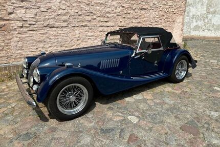 Morgan Plus 8