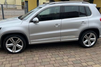 VW Tiguan 98.590 km 16.800 &euro; Strehla 01616