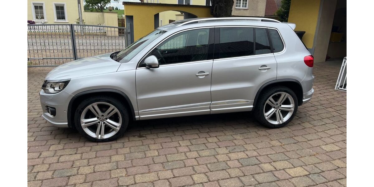 VW Tiguan 98.590 km 16.800 &euro; Strehla 01616