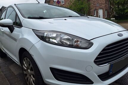 Ford Fiesta 197.000 km 2.300 &euro; Aachen 52076