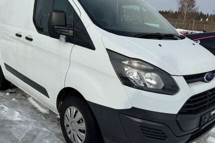 Ford Transit Custom 102.000 km 8.990 &euro; Schwenningen 78056