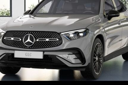 Mercedes-Benz GLC 300 9.900 km 71.490 &euro; Stuttgart 70372