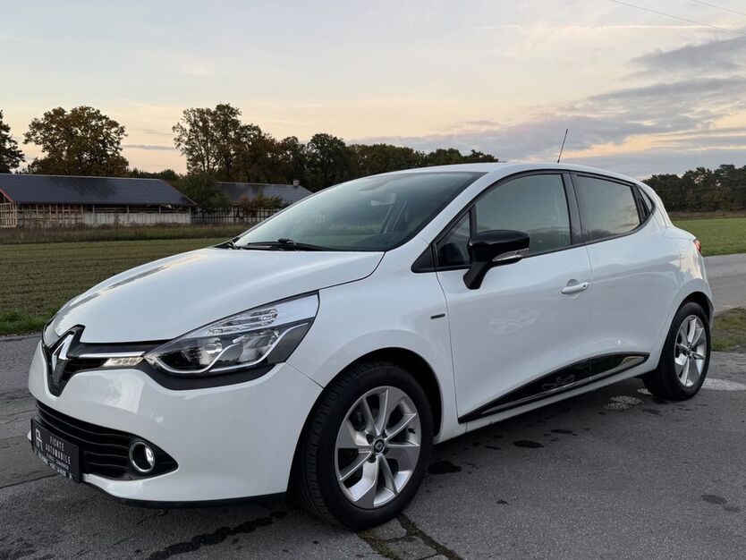Renault Clio 94.298 km 7.490 € Bielefeld 33649