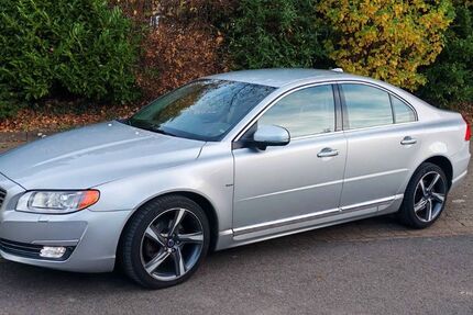 Volvo S80 184.000 km 11.999 &euro; Minden 32427