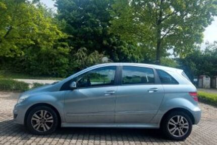 Mercedes-Benz B 180 198.700 km 3.000 &euro; Mietingen-walpertshofen 88487