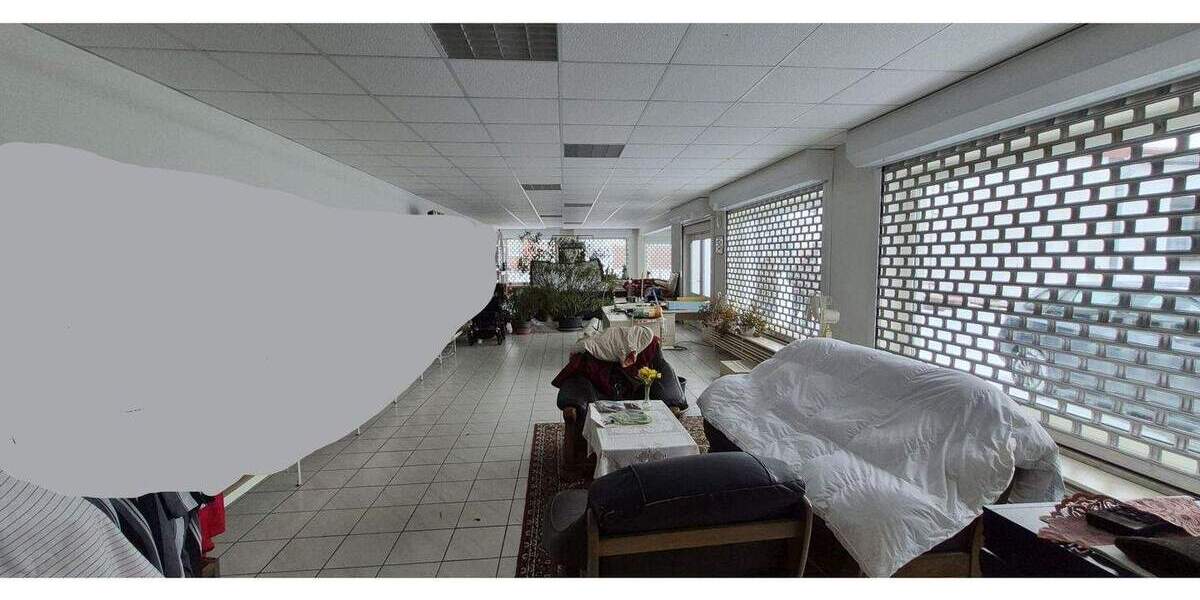 Viel Platz für Ihre Ideen - 2 Häuser * Bürohaus * Ladengeschäft * Wirtschaftsgebäude * 4 Garagen * Wald uvm. - Mehrfamilienhaus, Wohnhaus Arendsee (Altmark) Fleetmark | Angebot:25536497