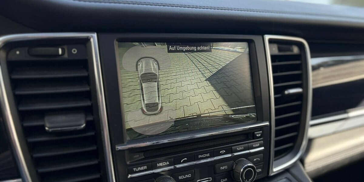 Porsche Panamera 4 / Xenon / 20 ´´ Felgen / GSD / TV 189.000 km 32.900 &euro; Mönchengladbach 41066