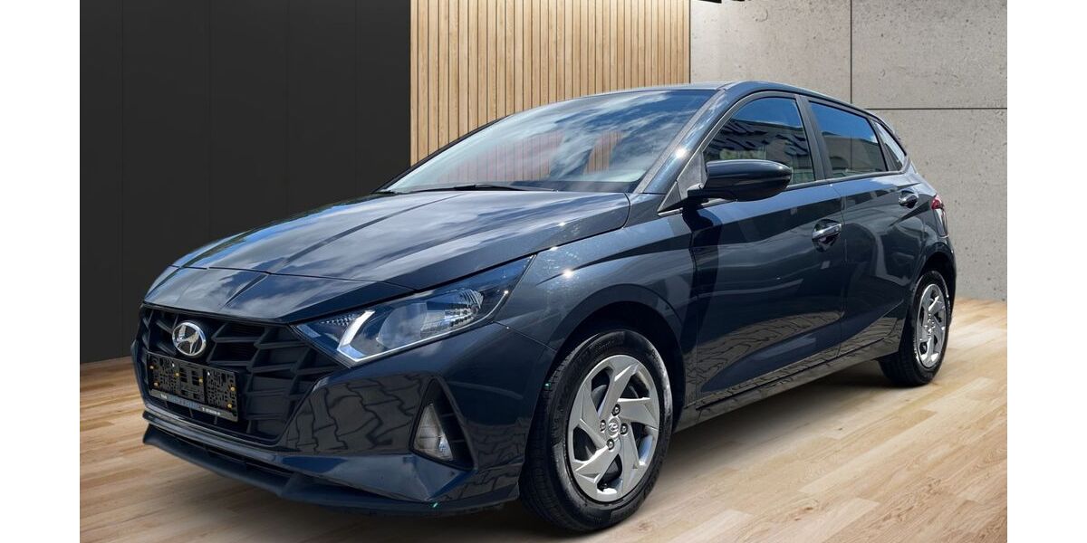 Hyundai i20 48.400 km 12.990 &euro; Trieb 08239