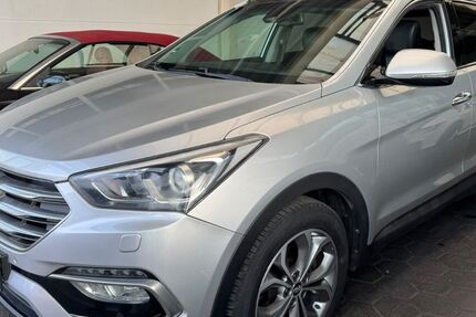 Hyundai SANTA FE 172.000 km 12.499 &euro; Münzenberg Gambach 35516