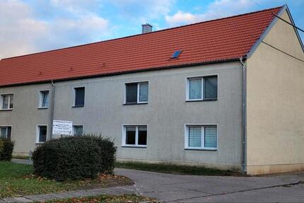 Wohnung Ziesar - 4 Zimmer, 84 m&sup2;, 700&euro; | Angebot:24596663