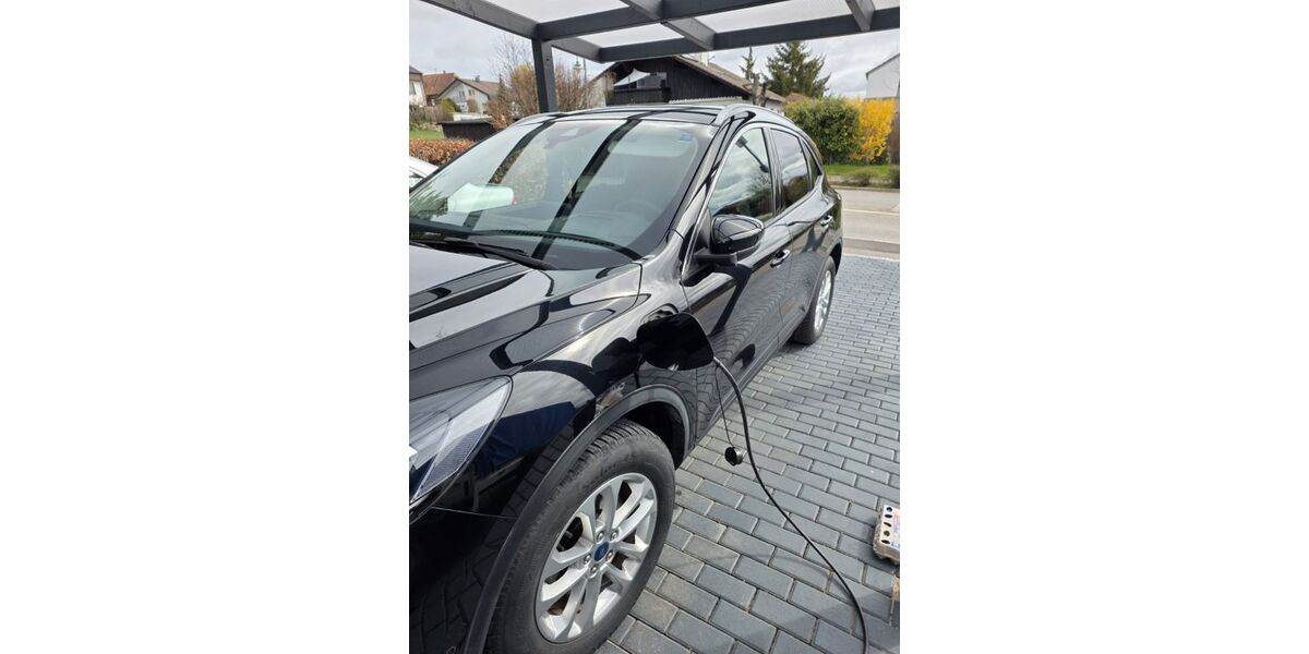Ford Kuga 65.000 km 19.800 &euro; Mötzingen 71159